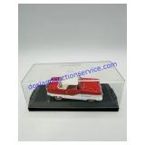 Die Cast 1956 Nash Metropolitan Model Car 1:43
