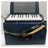 Hohner Student II Accordian With Case