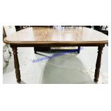 2 Leaf Oak Dining Table (84x30x42" w/ Leafs)
