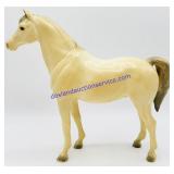 Breyer Traditional Family Arabian Mare Alabaster