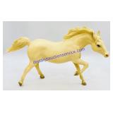 Breyer Traditional Alabaster RS