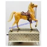 Breyer Lamp Palomino WPH