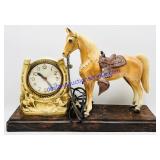 Breyer Clock Palomino WH