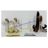 Easels, Willow Trees & David Winter Cottages