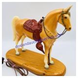 Breyer Traditional Palomino WH Lamp