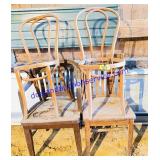 4 Wooden Chairs