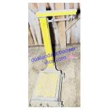 Yellow Platform Scale