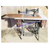 Singer Flywheel Pedal Sewing Machine