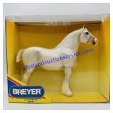 Breyer Galdwin Luday Grey Lady