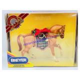 Breyer Traditional Holiday Hunt Horse