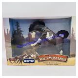 Breyer Tornado Blue Roan Mustang & Fiesta Cougar