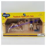 Breyer Paddock Pals Gift Set