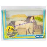 Breyer Wild Mustangs Dun Mare & Foal