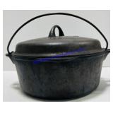 Griswold Cast Iron Lidded Dutch Oven 10"