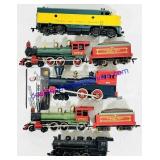 (5) HO Scale Model Train Engines