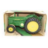 1/16th Scale 1949/1954 JD Model R Tractor