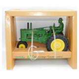 1/16th Scale Ertl JD 40th Anniversary Tractor