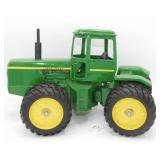 1/16th Scale JD 4wd Tractor - No Markings