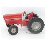 1/16th Scale Ertl International Tractor