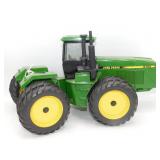 1/16th Scale Ertl JD 8760 Tractor