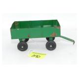 Ertl 4 Wheeled Wagon