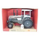 1/16th Scale WFE 160 White Tractor