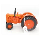 1/16th Scale Ertl Case 500 Diesel Tractor