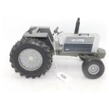 1/16th Scale White 700 Tractor