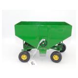 1/16th Scale Ertl JD Gravity Flow Wagon