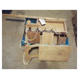 ARTS/CRAFTS/SLEDS