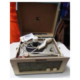 RECORD PLAYER