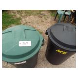 2 GARBAGE CAN