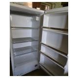 WESTINGHOUSE UPRIGHT FREEZER WORKS