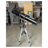 Bushnell Reflector Telescope With Tripod