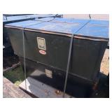 Truck tool box