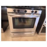 Gas stove