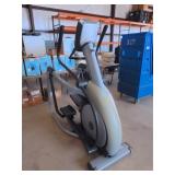 Matrix elliptical trainer