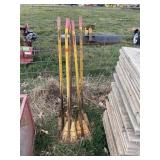 Five roof scrapers, tag 374