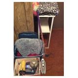 Metal Stand, Bedding, Dirt Devil