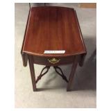 Dropleaf End Table, 27x34x24