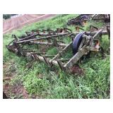 12ft John Deere 3pt Cultivator