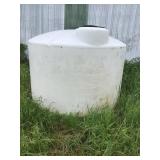 1550 Gallon Poly Tank