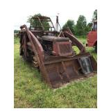 International Harvester Crawler Loader