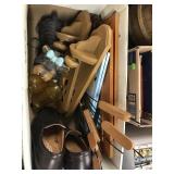 7 1/2 dress shoes, candleholders, dog statue and