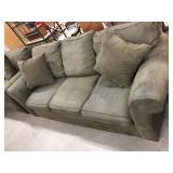Broyhill Hunter Green Microsuede Sofa 86in