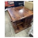 End table 28x27x23