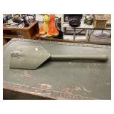 Army shovel