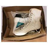 Ladies size 8 ice skates