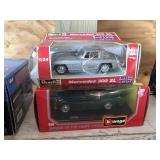Mercedes And Jaguar 1:24 Scale Cars