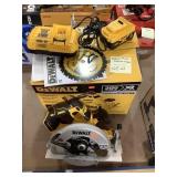 Dewalt 7.25 circular saw kit includes battery and